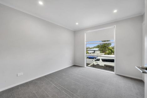 Photo of property in 74b Stanley Road, Glenfield, Auckland, 0629