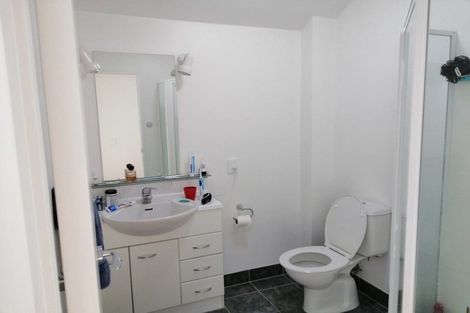 Photo of property in 3/5 Carolina Place, Albany, Auckland, 0632