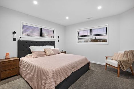Photo of property in 2a Roland Road, Greenhithe, Auckland, 0632