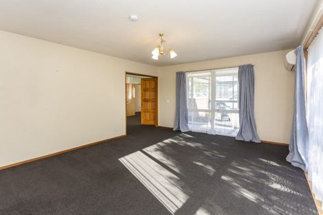 Photo of property in 96 Rattray Street, Riccarton, Christchurch, 8041