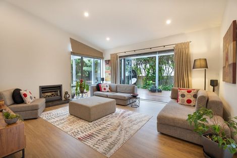 Photo of property in 39 Winsley Terrace, Churton Park, Wellington, 6037