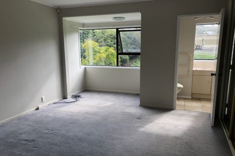 Photo of property in 9 Inchinnam Road, Flat Bush, Auckland, 2016
