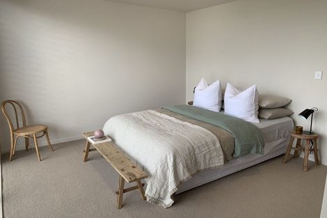 Photo of property in 1a/1 Park Rise, Campbells Bay, Auckland, 0630