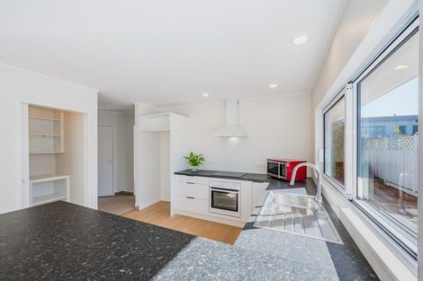 Photo of property in 8 Falla Street, Paraparaumu Beach, Paraparaumu, 5032
