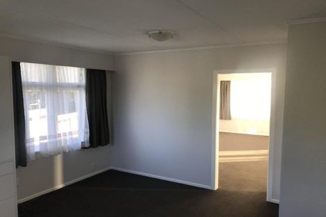 Photo of property in 1 Oaklea Avenue, Marton, 4710