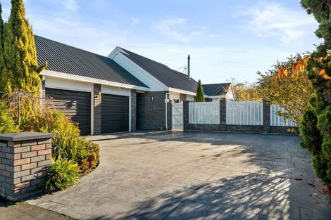 Photo of property in 15 Arkwright Place, Halswell, Christchurch, 8025