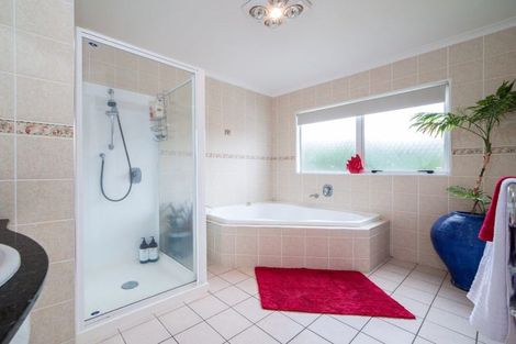 Photo of property in 56 Helvetia Drive, Browns Bay, Auckland, 0630