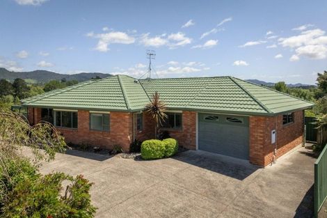 Photo of property in 16 Donegal Place, Katikati, 3129