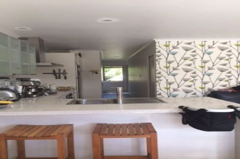 Photo of property in 10/17 Harbour View Road, Te Atatu Peninsula, Auckland, 0610