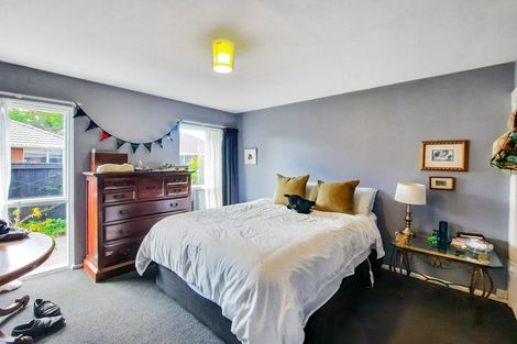 Photo of property in 3 Meadow Street, Papanui, Christchurch, 8052