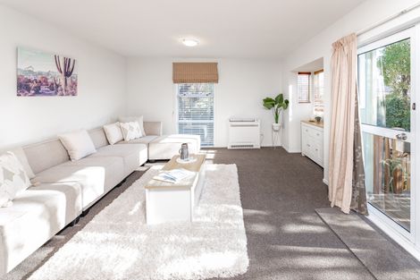 Photo of property in 85 Palmers Road, New Brighton, Christchurch, 8083