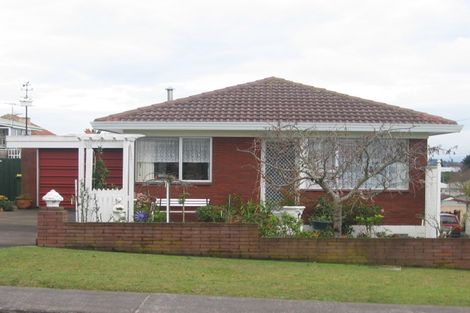 Photo of property in 2/9 Duke Street, Papakura, 2110