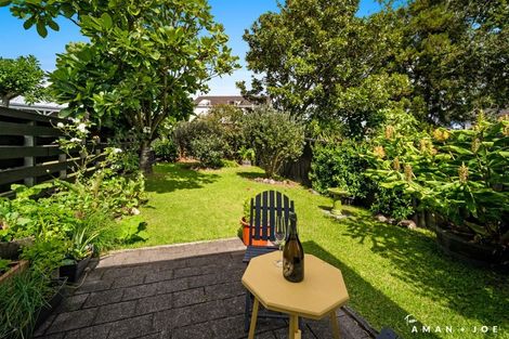 Photo of property in 2/59 Gardner Avenue, New Lynn, Auckland, 0600