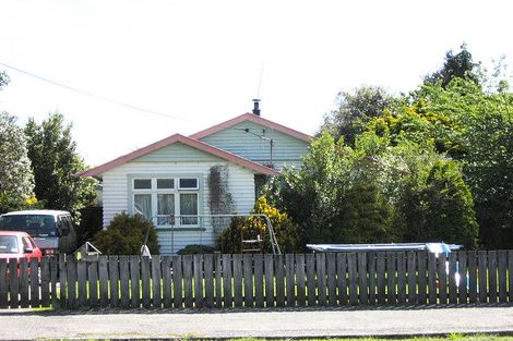 Photo of property in 94 Russell Street, Westport, 7825