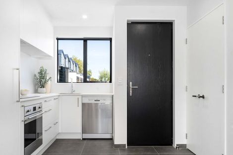 Photo of property in 2/27 Harewood Road, Papanui, Christchurch, 8053