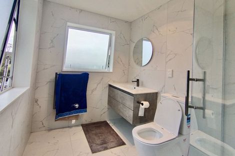 Photo of property in 45 Atkinson Road, Titirangi, Auckland, 0604