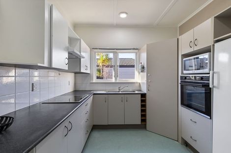 Photo of property in 467 Featherston Street, Palmerston North, 4414