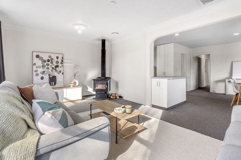 Photo of property in 25 Heathglen Avenue, Parklands, Christchurch, 8083