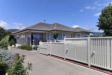 Photo of property in 21 Kipling Crescent, Stoke, Nelson, 7011