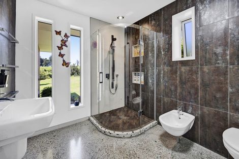 Photo of property in 1347 Carrington Road, Hurworth, New Plymouth, 4371