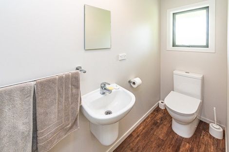 Photo of property in 65 Durie Vale Road, Durie Hill, Whanganui, 4500