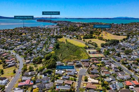 Photo of property in 24 Majesty Place, Half Moon Bay, Auckland, 2012