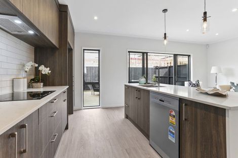 Photo of property in 27 Bristol Freighter Road, Hobsonville, 0616