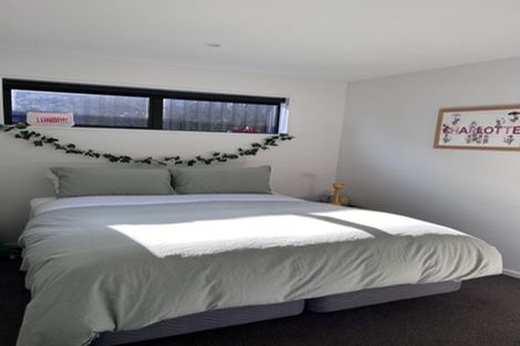 Photo of property in 2 Wanderer Lane, Jacks Point, Queenstown, 9371