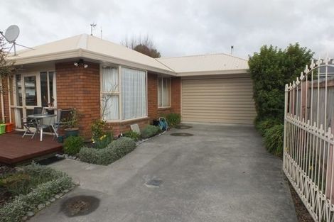 Photo of property in 66 Martin Avenue, Beckenham, Christchurch, 8023