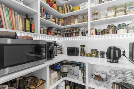 Photo of property in 12 Lakeside Terrace, Omokoroa, 3114