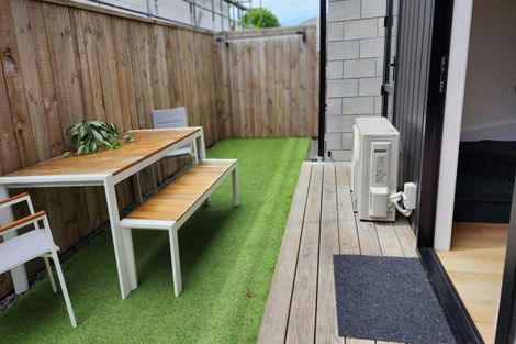 Photo of property in 52u2 May Street, Hamilton East, Hamilton, 3216