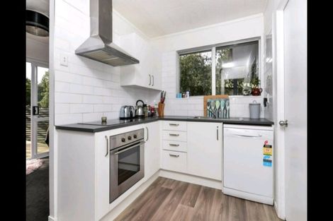 Photo of property in 35 Purcell Place, Melville, Hamilton, 3206