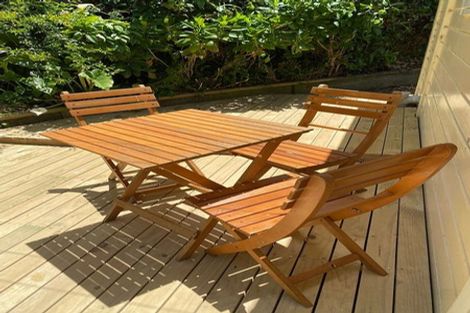 Photo of property in 2 Kopiko Way, Brooklyn, Wellington, 6021