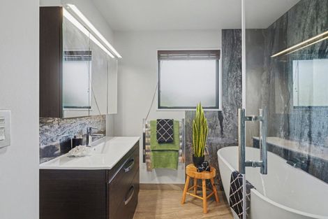 Photo of property in 7 Baltic Place, Northwood, Christchurch, 8051