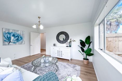 Photo of property in 11 Amherst Place, Albany, Auckland, 0632