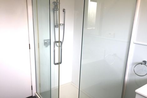 Photo of property in 1/20 Queen Street, Cambridge, 3434