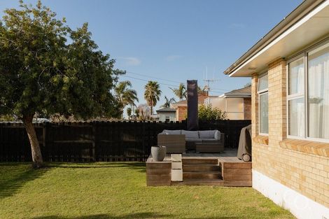 Photo of property in 10 Golf Road, Mount Maunganui, 3116