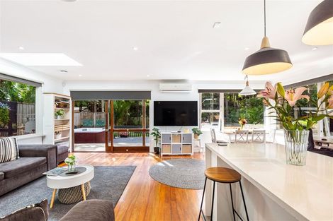 Photo of property in 307 Huia Road, Titirangi, Auckland, 0604