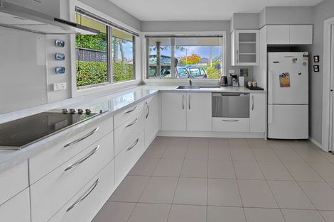 Photo of property in 1/10 Searells Road, Strowan, Christchurch, 8052