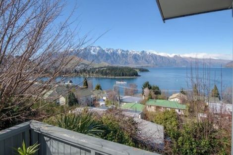 Photo of property in 18 Lomond Crescent, Queenstown, 9300