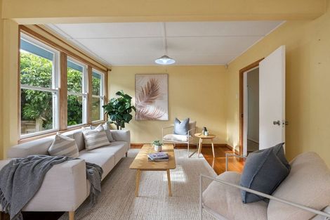 Photo of property in 39 Victory Avenue, Karori, Wellington, 6012