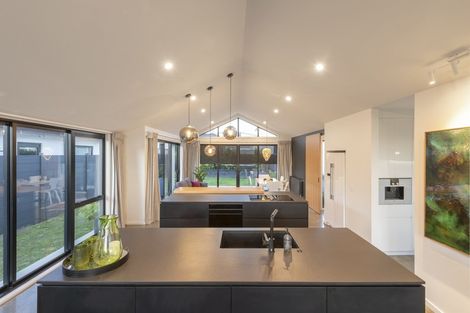 Photo of property in 23 Promontory Crescent, Newlands, Wellington, 6037