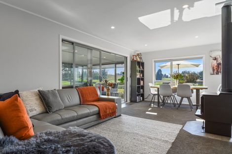 Photo of property in 46 Dalbeth Road, Hamurana, 3072