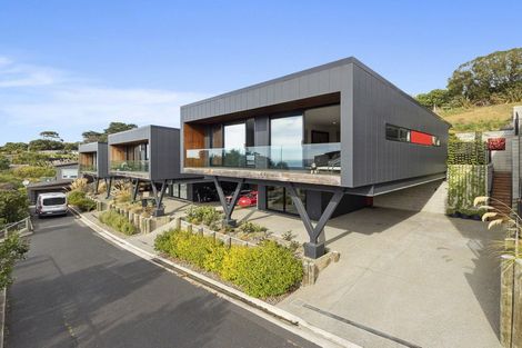 Photo of property in 2 Clayton Street, Saint Clair, Dunedin, 9012