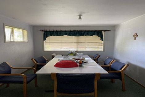 Photo of property in 52 Tamahere Drive, Glenfield, Auckland, 0629