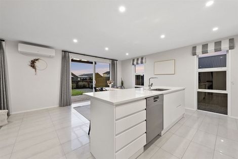 Photo of property in 7 Lavinias Way, Chartwell, Hamilton, 3210