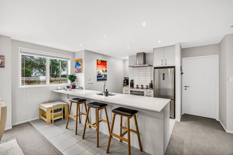 Photo of property in 28a Inverness Road, Browns Bay, Auckland, 0630