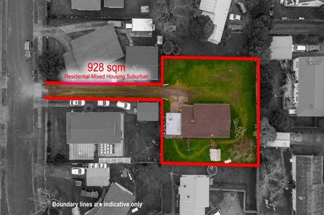 Photo of property in 12 Stoll Place, Clendon Park, Auckland, 2103