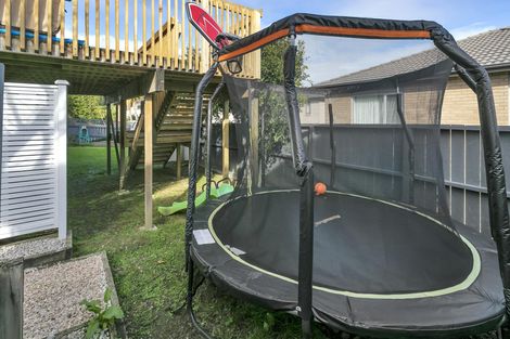 Photo of property in 622 East Coast Road, Pinehill, Auckland, 0630