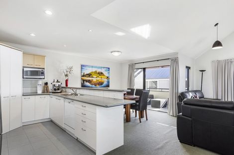 Photo of property in 1/364 Maunganui Road, Mount Maunganui, 3116